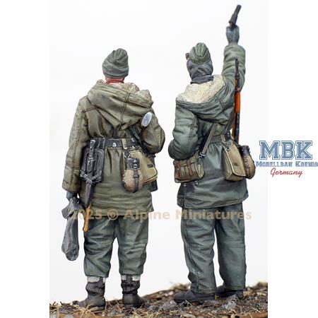 W-SS Grenadiere at  Kharkov Set (2 figures) 1:35