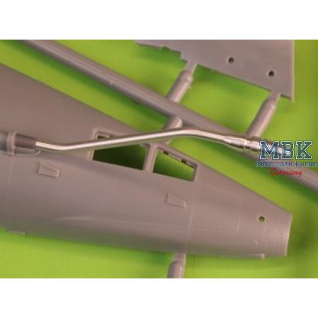 A-4 Skyhawk - BENT refueling probe boom