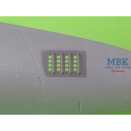 P-51 Mustang carburetor air filter cover RAF #1