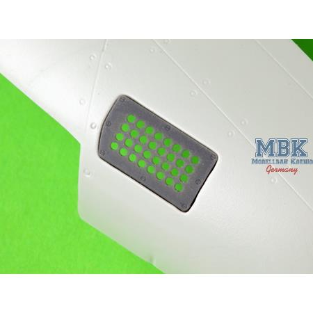 P-51 Mustang carburetor air filter cover standard