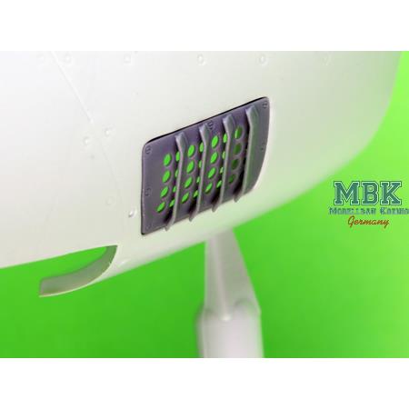 P-51 Mustang carburetor air filter cover RAF #2