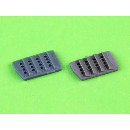 P-51 Mustang carburetor air filter cover RAF #2