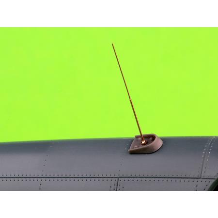 Whip antenna P-51 Mustang w/ Malcolm Hood canopy