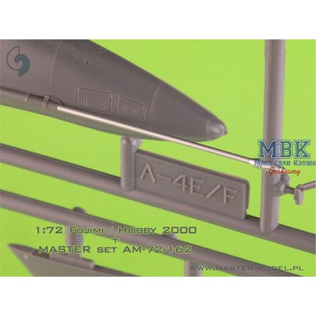 A-4 Skyhawk - LONG STRAIGHT refueling probe boom