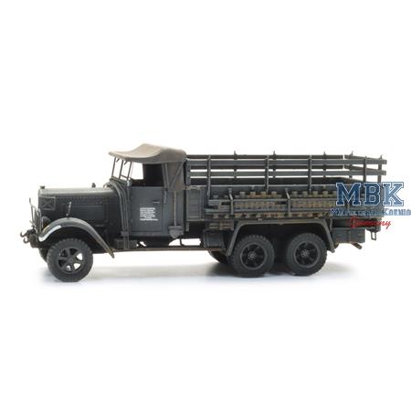 Wehrmacht Henschel 33D1 cargo