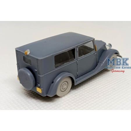 Tatra 57 Ambulance  Profi Version  1:72