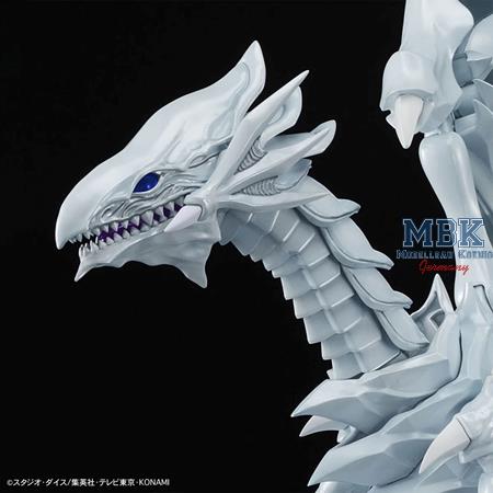 Blue Eyes White Dragon (Yu-Gi-Oh! / Figure-rise)