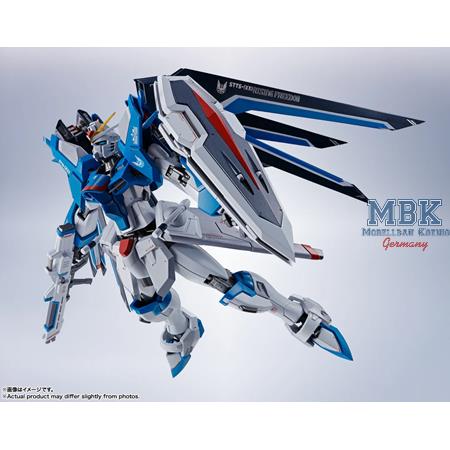 METAL ROBOT Damashii Rising Freedom Gundam 14 cm