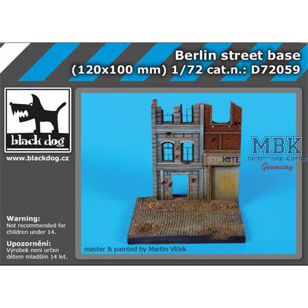 Berlin Street base 120x100mm  1/72
