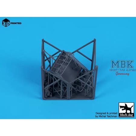 Baggage cart + suitcases (1:72)