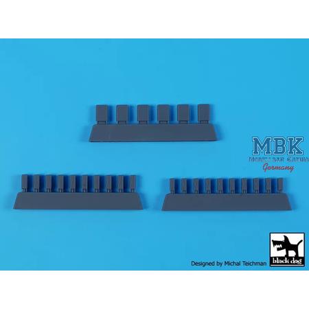 Baggage cart + suitcases (1:72)