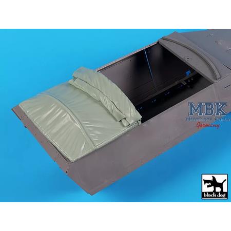 Sd.Kfz 251/1 small canvas - 1:16