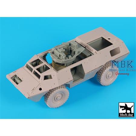 M 1117 Guardian interior and accessories set