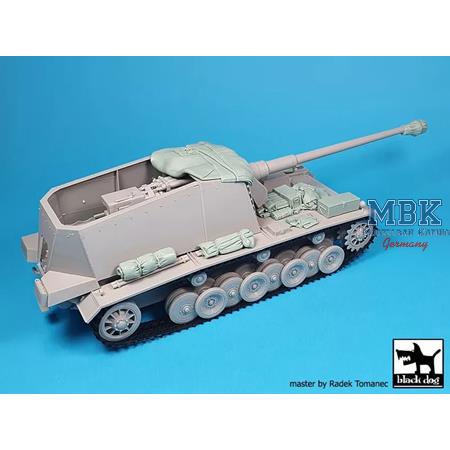 German 12,8 cm Sturer Emil accessories set
