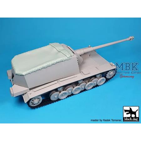 German 12,8 cm Emil canvas