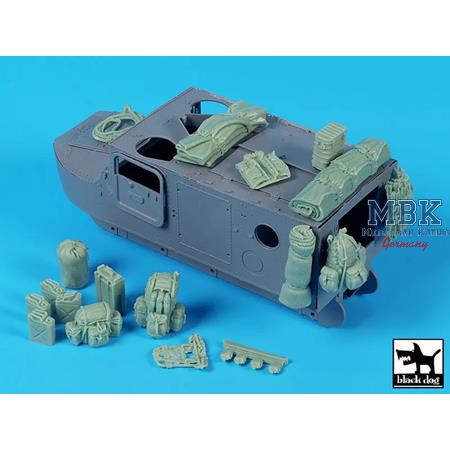 US M 76 Otter accessories set