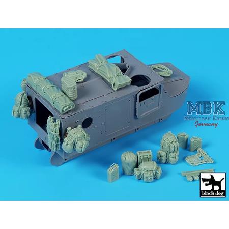 US M 76 Otter accessories set