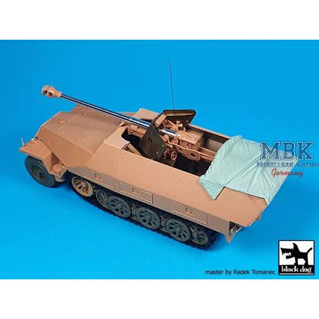 Sd.Kfz 251/22 Ausf. D canvas