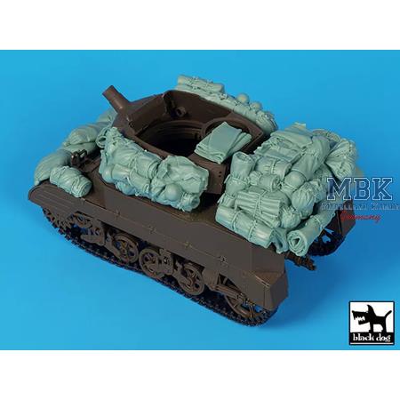 US Howitzer M8 accessories set