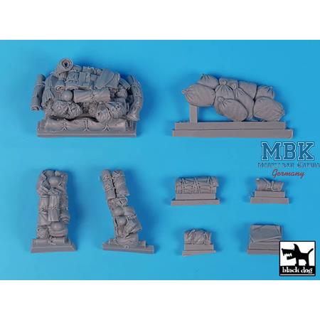 US Howitzer M8 accessories set