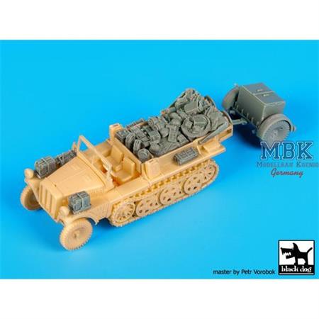 Sd. Kfz 10 with Sd. Ah. 52 accessories set 1:72