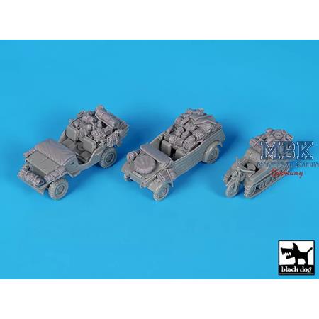 WWII Ground Vehicle Set accessories set