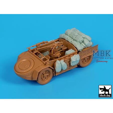 AS 42 Sahariana accessories set
