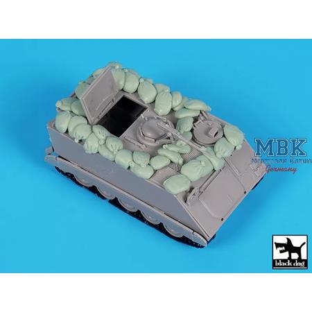 US M113 A2 accessories set (for Trumpeter)