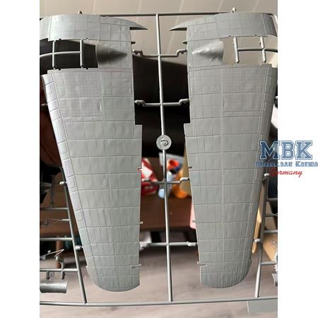 WW2 German Bomber He 111H-6