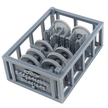 Fire-Damaged Road Wheel Set early Panther D (1:72)