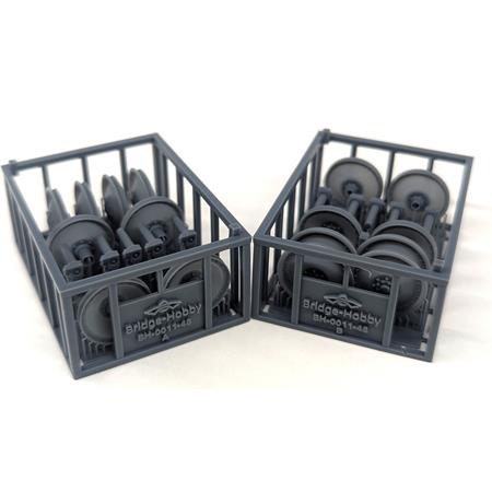 Fire-Damaged Road Wheels late Panther A,G,F (1:48)