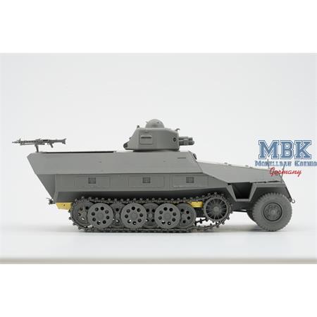 Sd.Kfz.251 Ausf.D w/R35 Turret