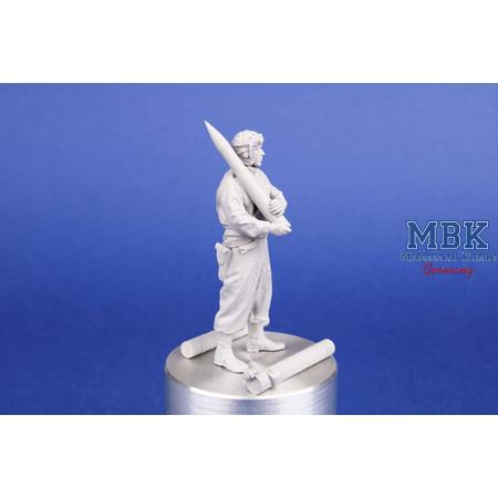 M36 Tank Destroyer Loader