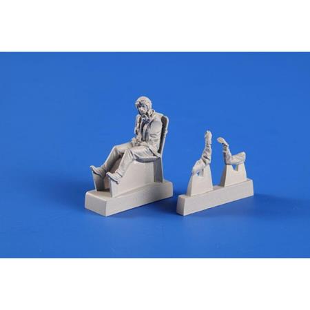 Seated P-51D Mustang Pilot ETO (1:48)