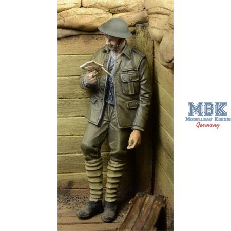 WWI British Infantryman reading a letter