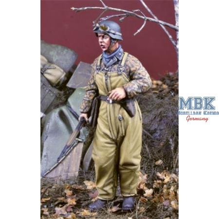 SS NCO in US tank pants, Kampfgruppe Hansen 1944