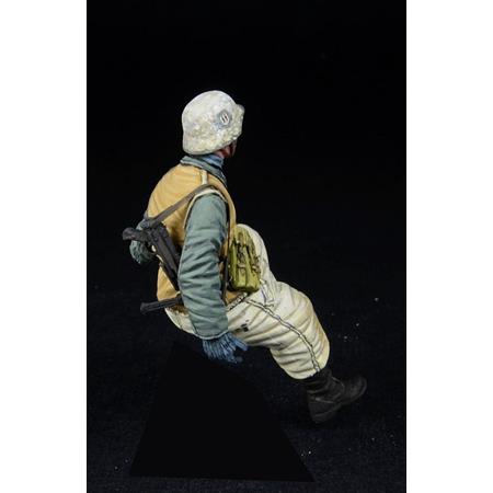 WSS Soldier, Winter 1943-45