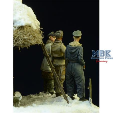 Waffen-SS Officers Winter 1943-1945