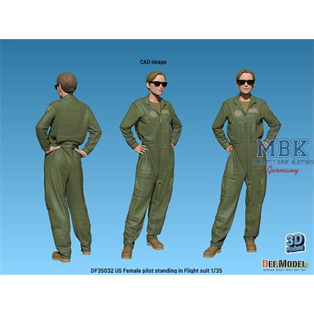 US Female pilot standing in flight suit (3D-Print)