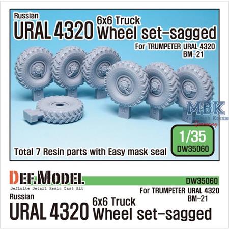 Russian URAL-4320 Truck / BM21 Sagged Wheel set