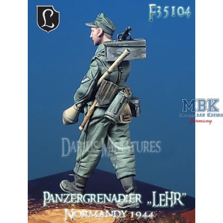 Panzergrenadier "Lehr"