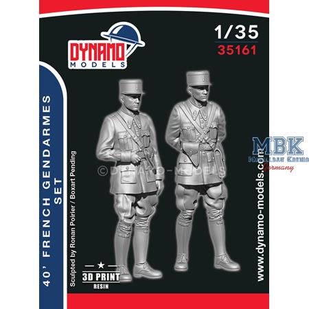 40’ French Gendarmes Set