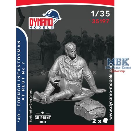 1940 French Infantryman at Rest No.7