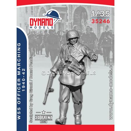 WSS Officer marching 1940-42