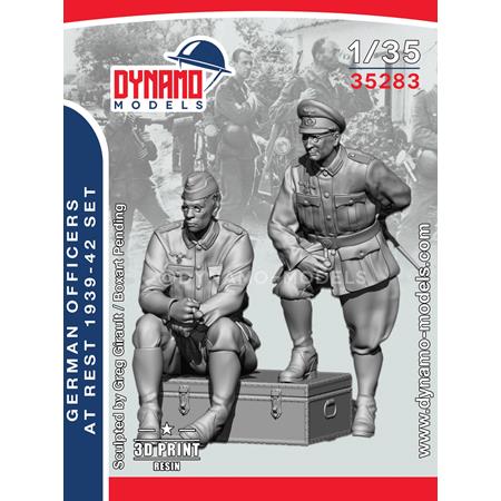 German Officers at Rest 1939-42 Set