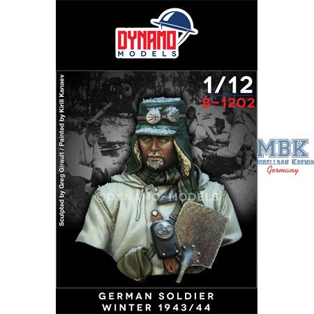 German soldier on the Eastern Front 1:12