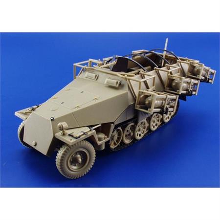 Sd.Kfz.251/1 Stuka zu Fuß (Tamiya)