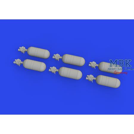 WWII USAAF oxygen cylinder A-6 PRINT 1/32