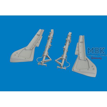 Focke-Wulf Fw-190 A-8 / F-8 undercarriage legs