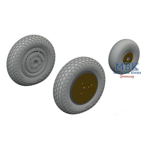 Bell P-39 Airacobra wheels early 1/48